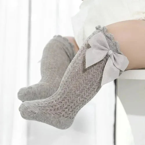 Meias Longas para Bebê Menina – Algodão Respirável com Laço – Estilo Princesa para Verão (0 a 24M)